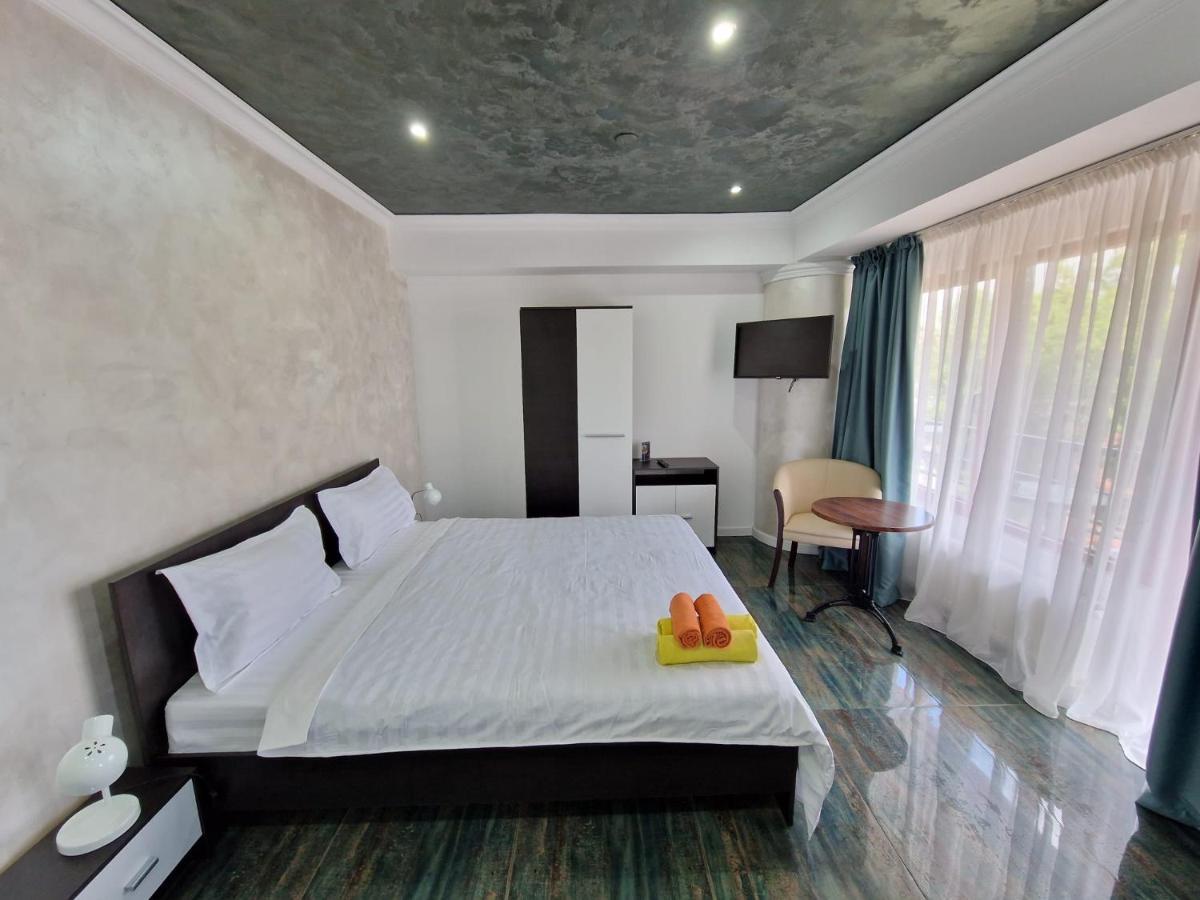 Kpm Downtown Apartments Bucarest Extérieur photo