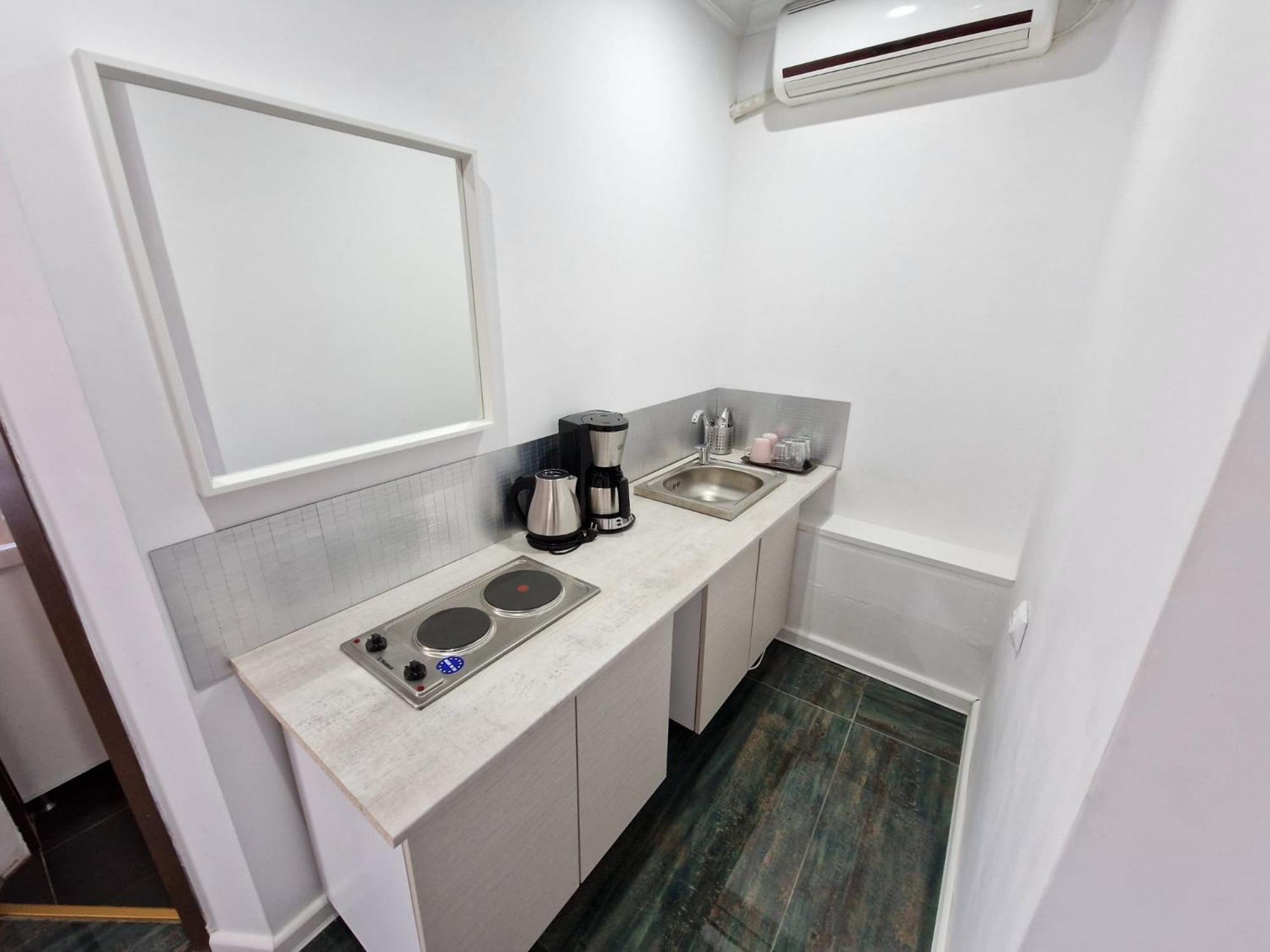 Kpm Downtown Apartments Bucarest Extérieur photo